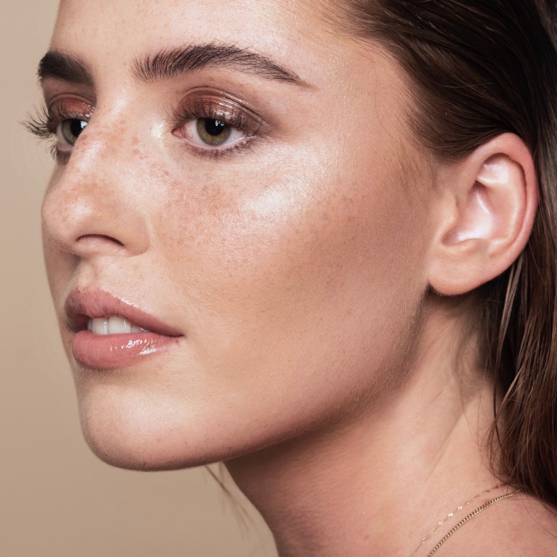 Natural Luminous Skin