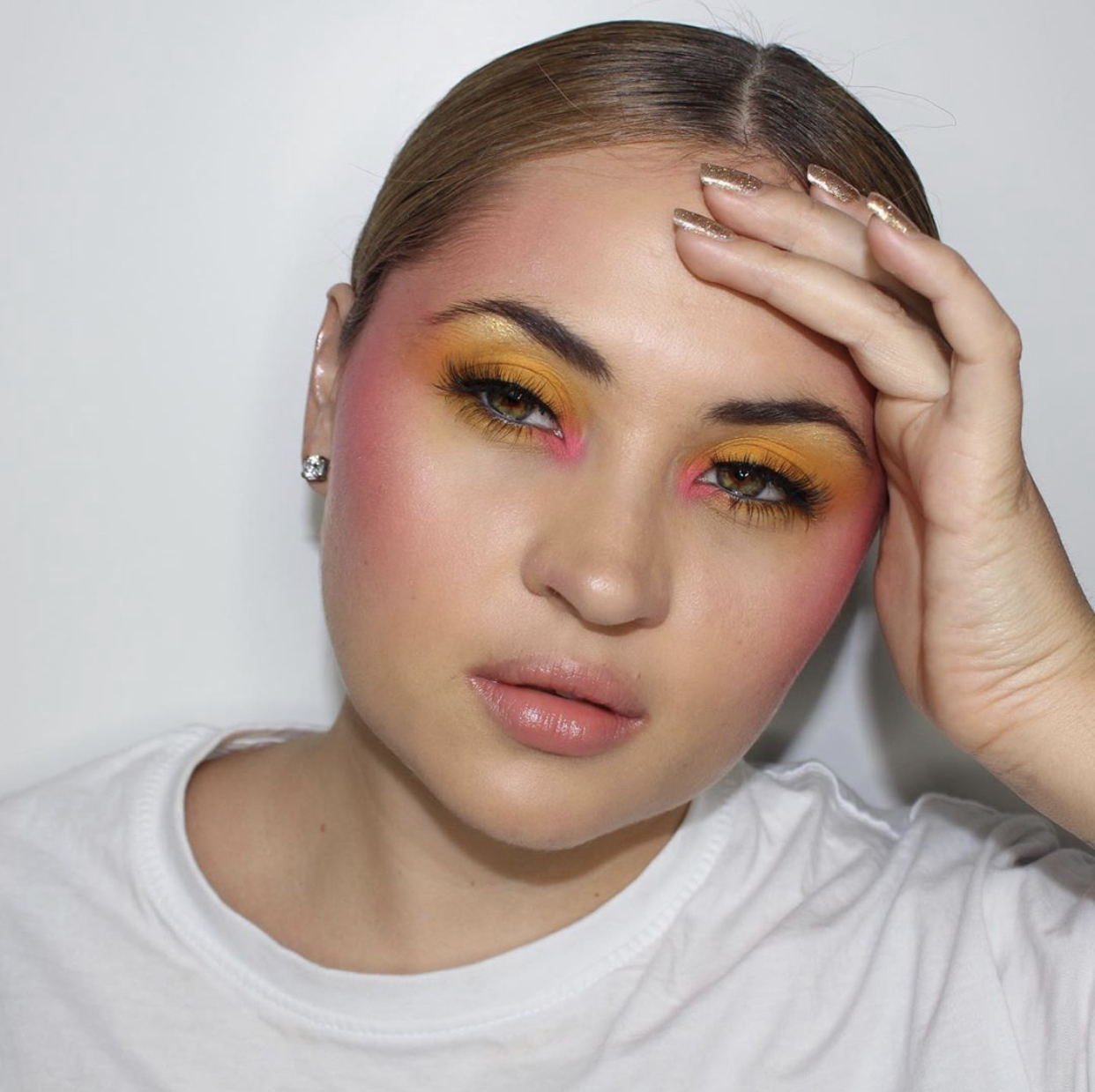 Inner Corner Pop of Color makeup